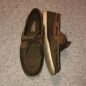 Sperry slip on